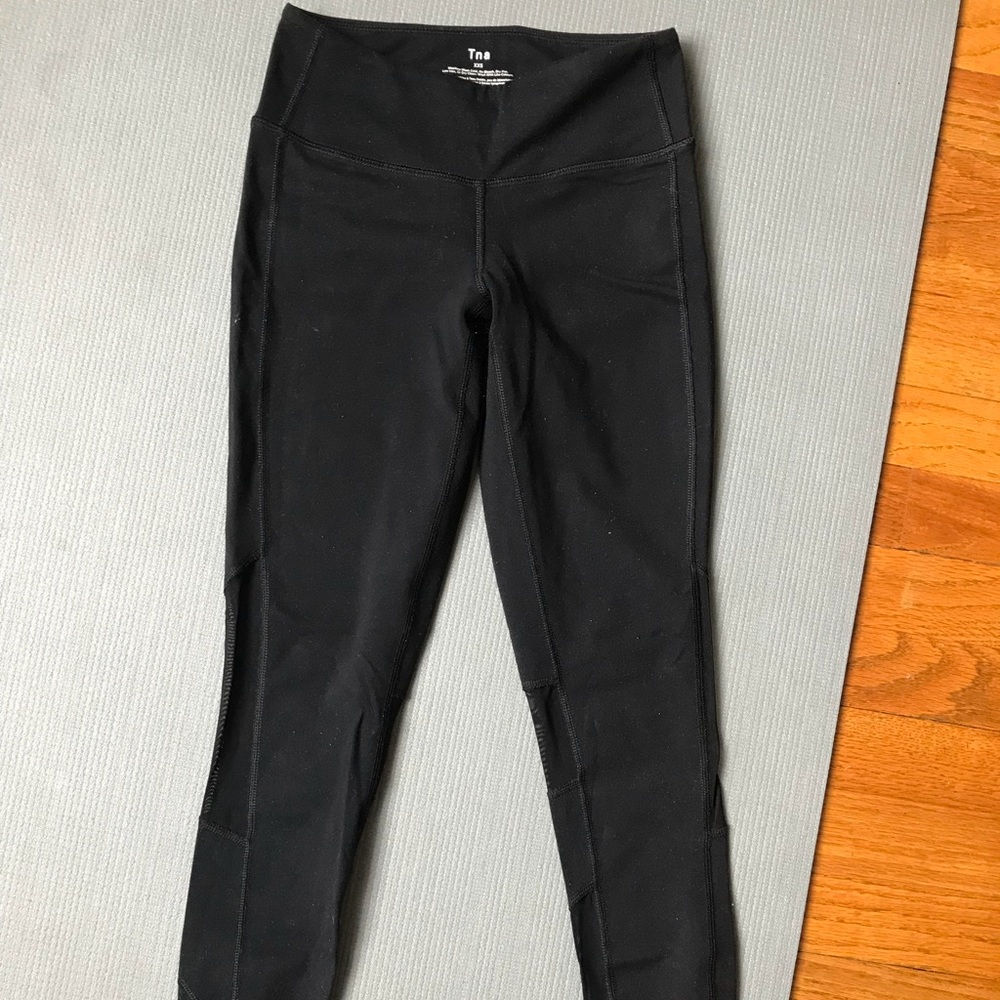 Aritzia TNA legging